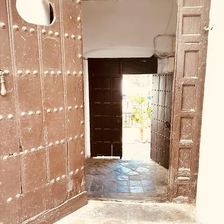 Duplex In Tarifa's Old Town *