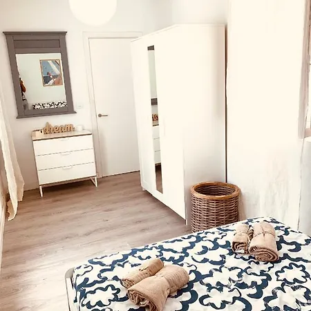 Duplex In Tarifa's Old Town Тарифа