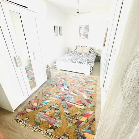 Duplex In Tarifa's Old Town Апартаменты *