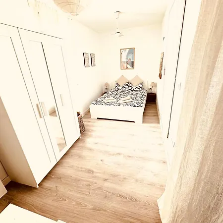 Duplex In Tarifa's Old Town Апартаменты *